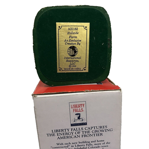 The Americana Collection Liberty Falls Hillside Farm AH182 with Box in Exc Cond - Picture 6 of 6